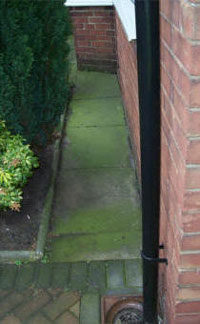 driveway and path high pressure cleaning